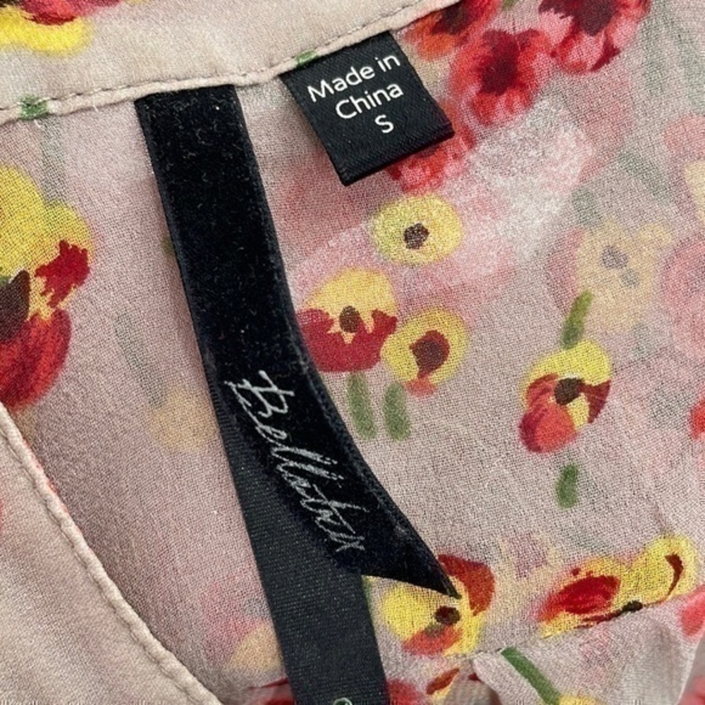 UEC Bellatrix silk floral flowy blouse small - Picture 9 of 13